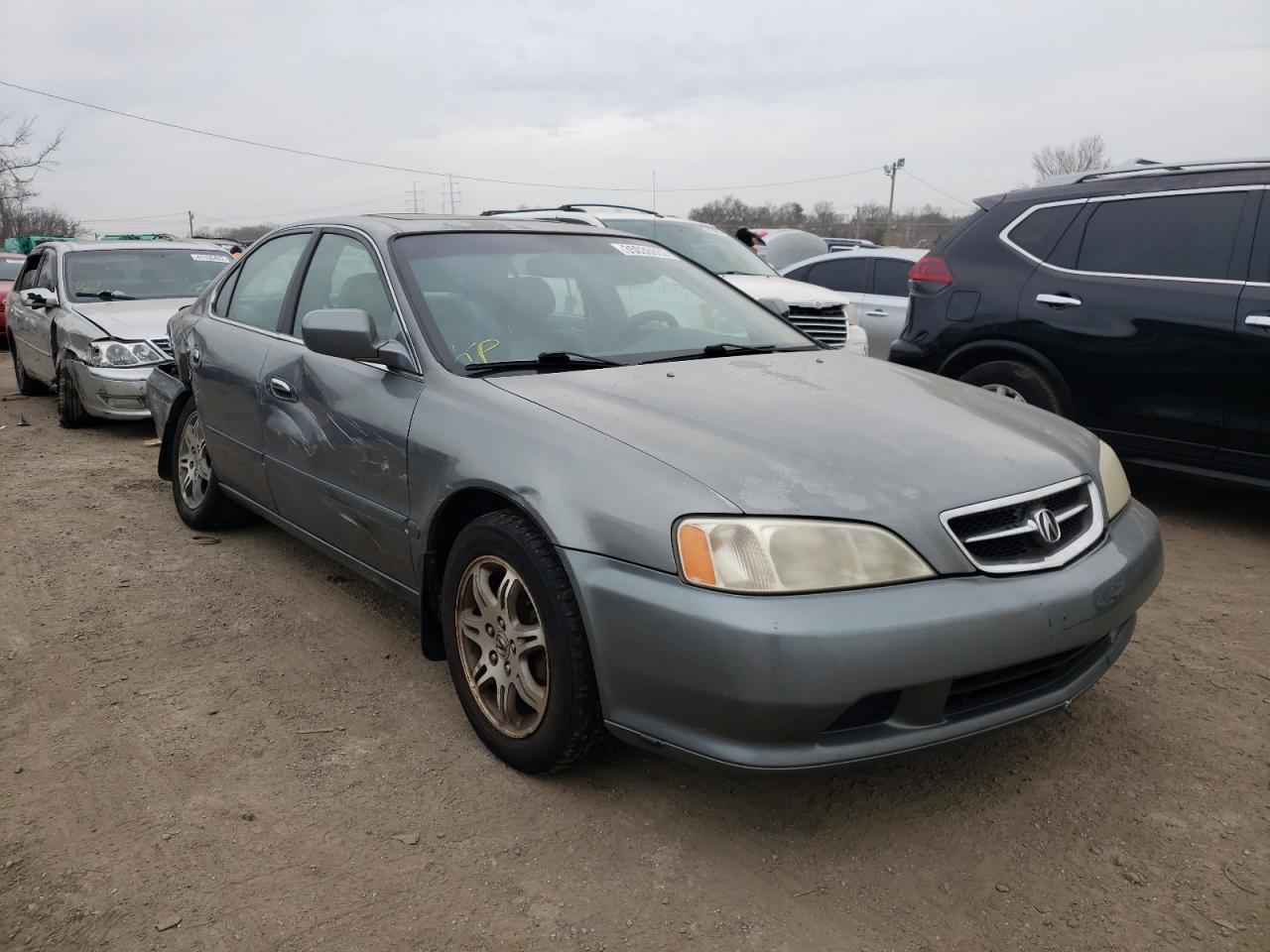 ACURA 3.2TL 2000 with VIN 19UUA5679YA016821 - Photo from auction