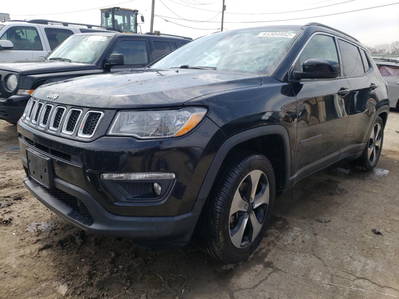 Photo 2 from auction – 2017 JEEP COMPASS LA with VIN 3C4NJDBB7HT671009
