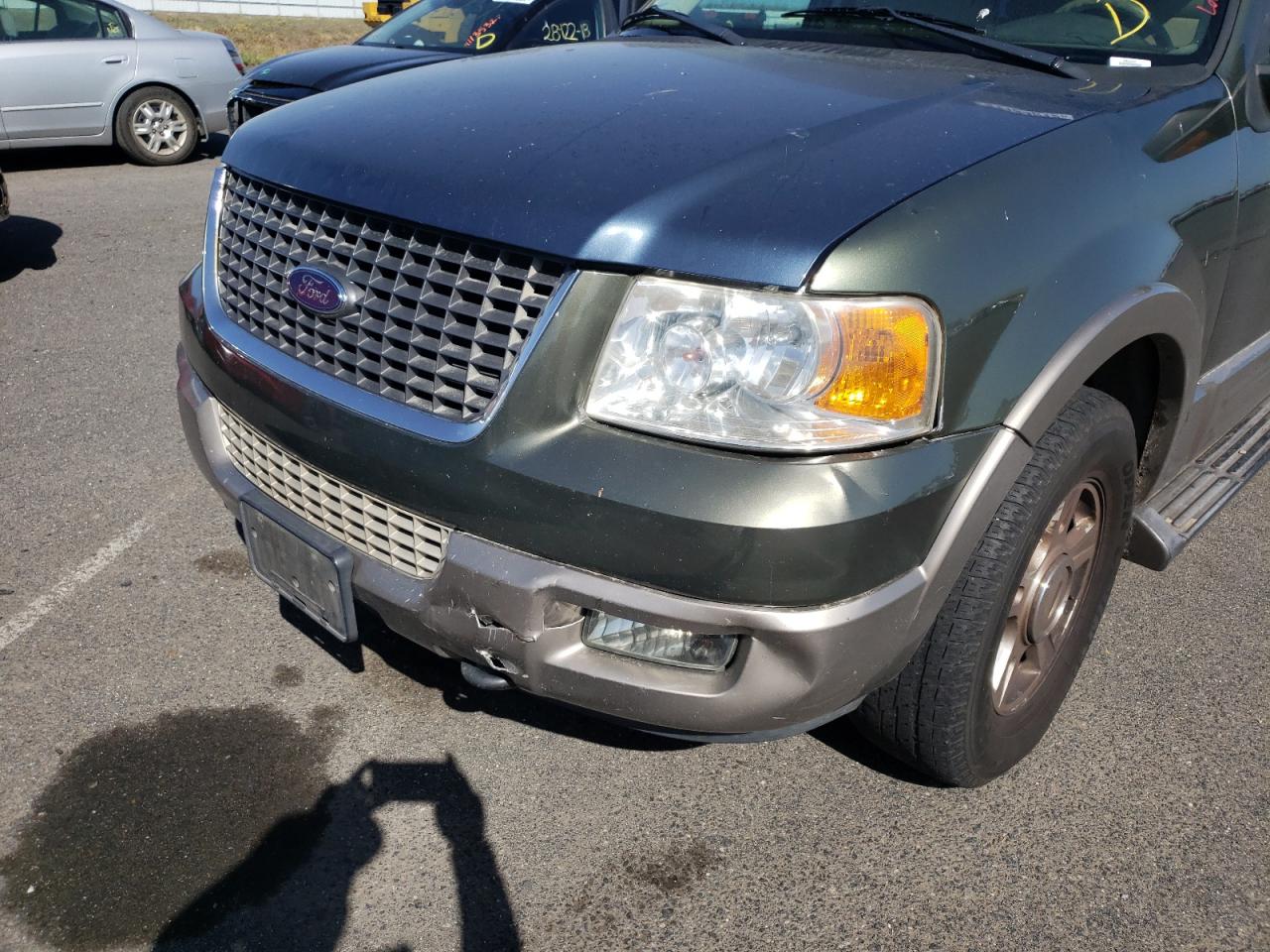 Photo 9 from auction – 2003 FORD EXPEDITION with VIN 1FMFU18L93LA56052