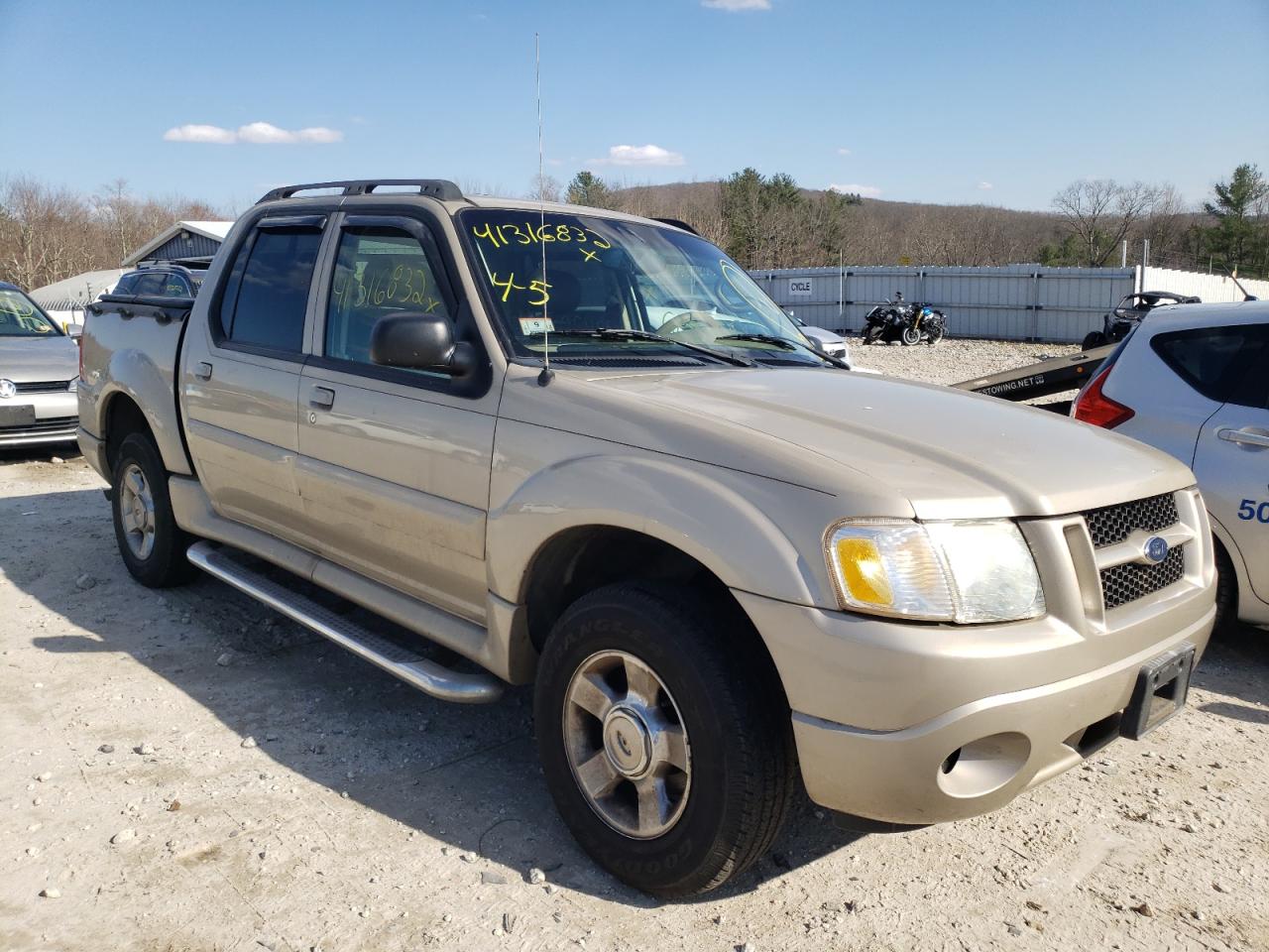 FORD EXPLORER S 2005 مع رقم تعريف المركبة 1FMDU67K25UB49912 - صورة من المزاد