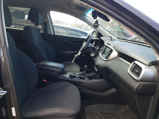 Photo 5 from auction – 2017 KIA SORENTO LX with VIN 5XYPGDA32HG206954
