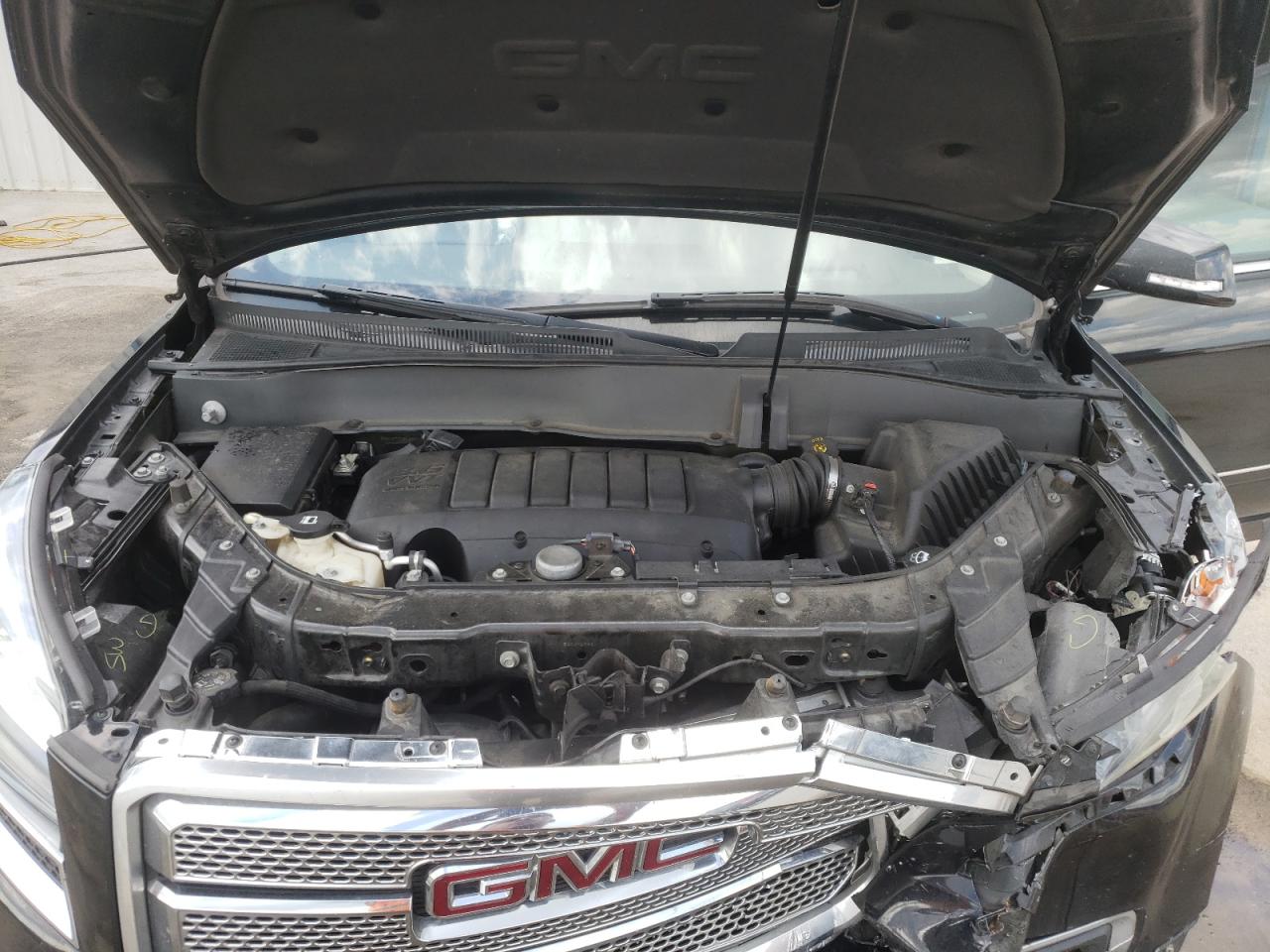 Foto 7 de la subasta – 2014 GMC ACADIA DEN con VIN 1GKKRTKD8EJ251337