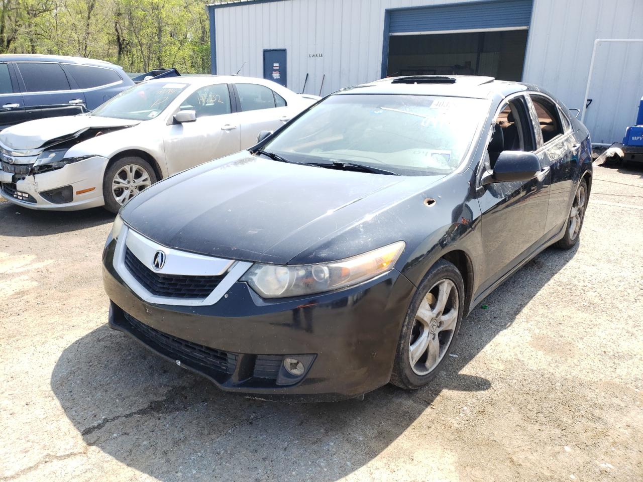 Photo 2 from auction – 2010 ACURA TSX with VIN JH4CU2F64AC041061
