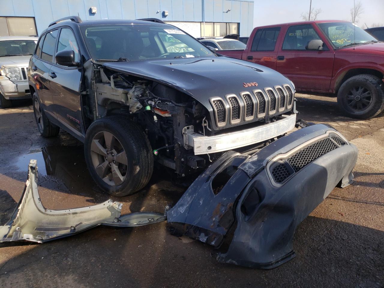 JEEP CHEROKEE L 2016 with VIN 1C4PJMCS3GW309954 - Photo from auction