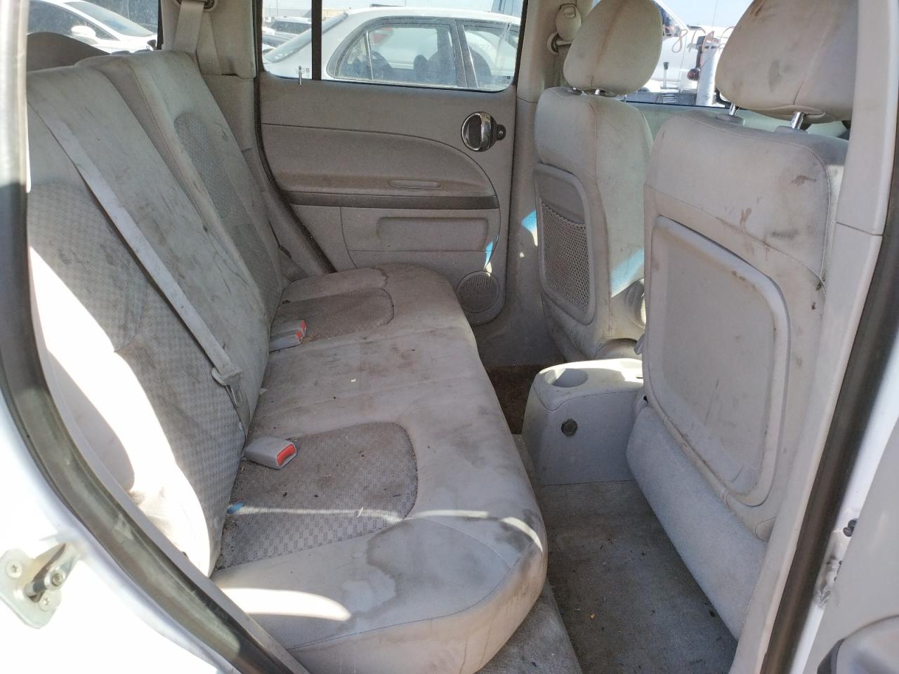 Photo 6 from auction – 2008 CHEVROLET HHR LS with VIN 3GNCA13D48S667485
