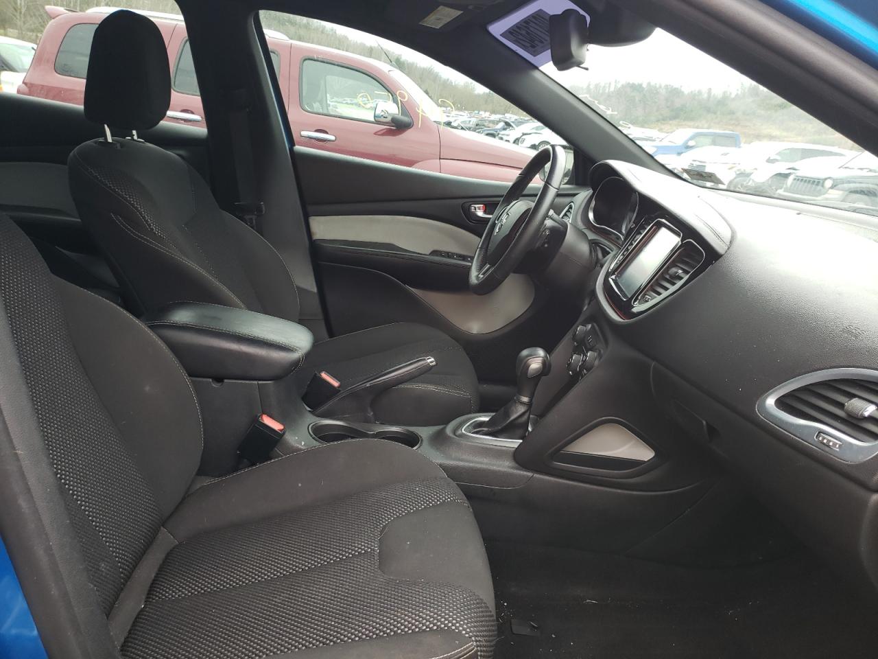 Photo 5 from auction – 2016 DODGE DART SXT with VIN 1C3CDFBB6GD505390