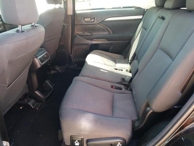 Photo 6 from auction – 2017 TOYOTA HIGHLANDER with VIN 5TDZZRFH2HS221090