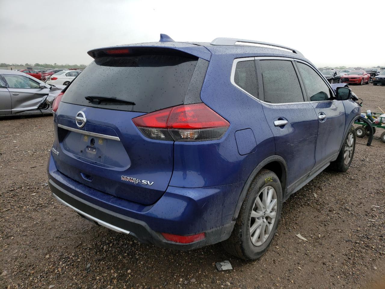 Photo 4 from auction – 2018 NISSAN ROGUE S with VIN KNMAT2MT9JP534652