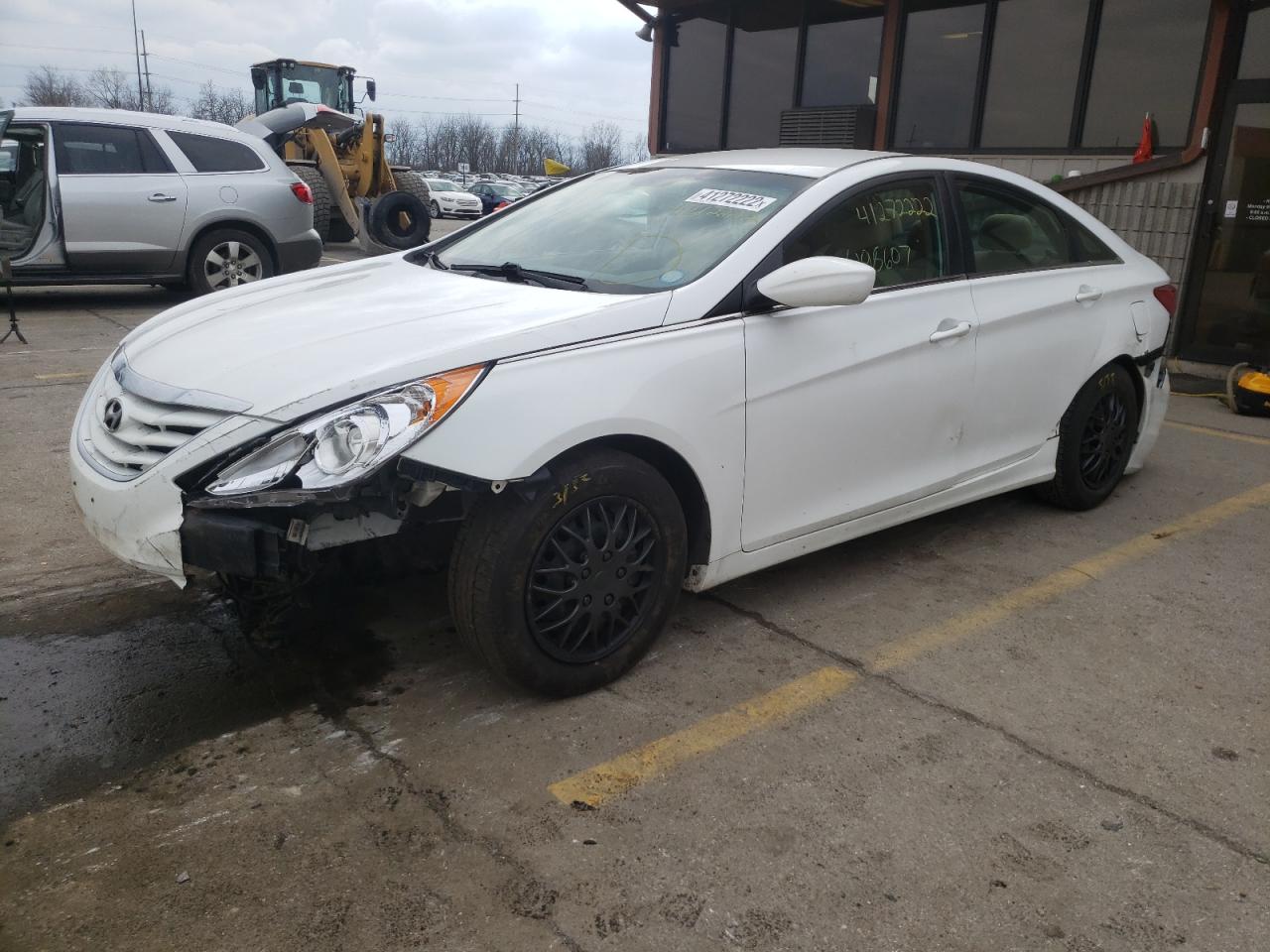 Photo 2 from auction – 2013 HYUNDAI SONATA GLS with VIN 5NPEB4AC2DH575113