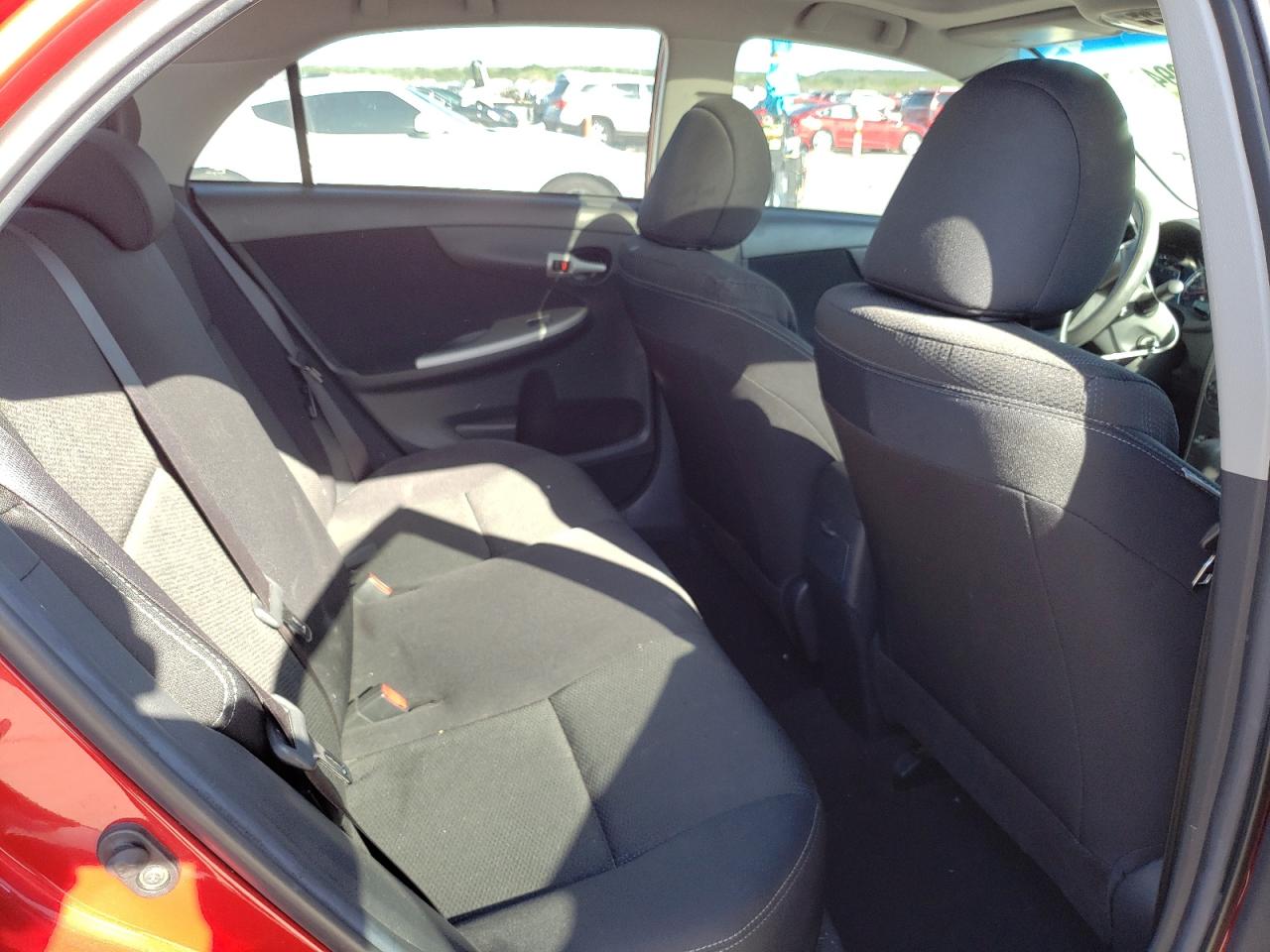 Photo 6 from auction – 2013 TOYOTA CAROLLA with VIN 5YFBU4EE1DP118000