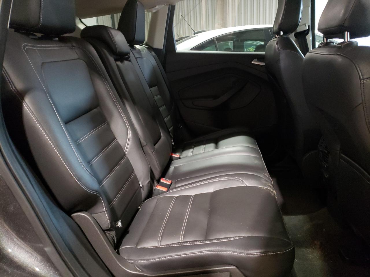 Photo 6 from auction – 2018 FORD ESCAPE TIT with VIN 1FMCU9J98JUB80689
