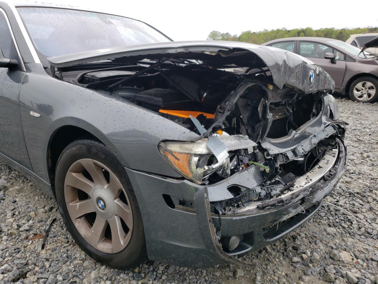 Photo 9 from auction – 2007 BMW 750 with VIN WBAHN83567DT68001