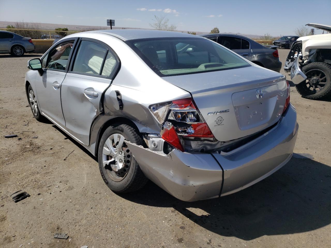 Photo 3 from auction – 2012 HONDA CIVIC LX with VIN 2HGFB2F55CH558592