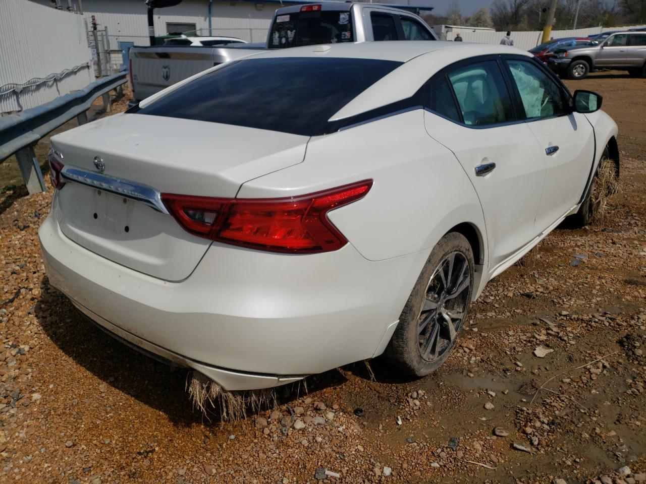 Фото 4 с аукциона – 2018 NISSAN MAXIMA 3.5 с VIN 1N4AA6AP0JC397828