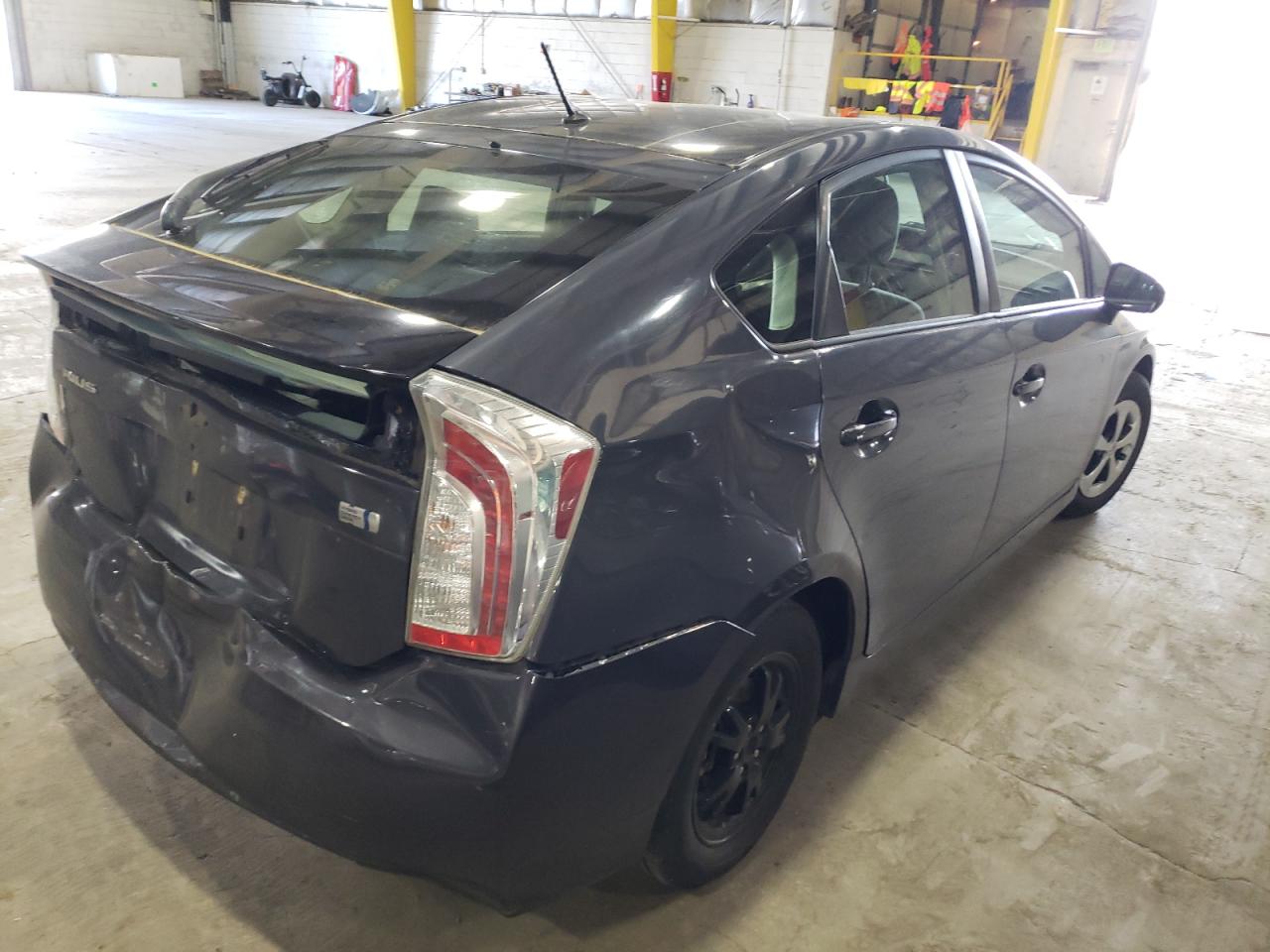 Photo 4 from auction – 2013 TOYOTA PRIUS with VIN JTDKN3DU0D5570341