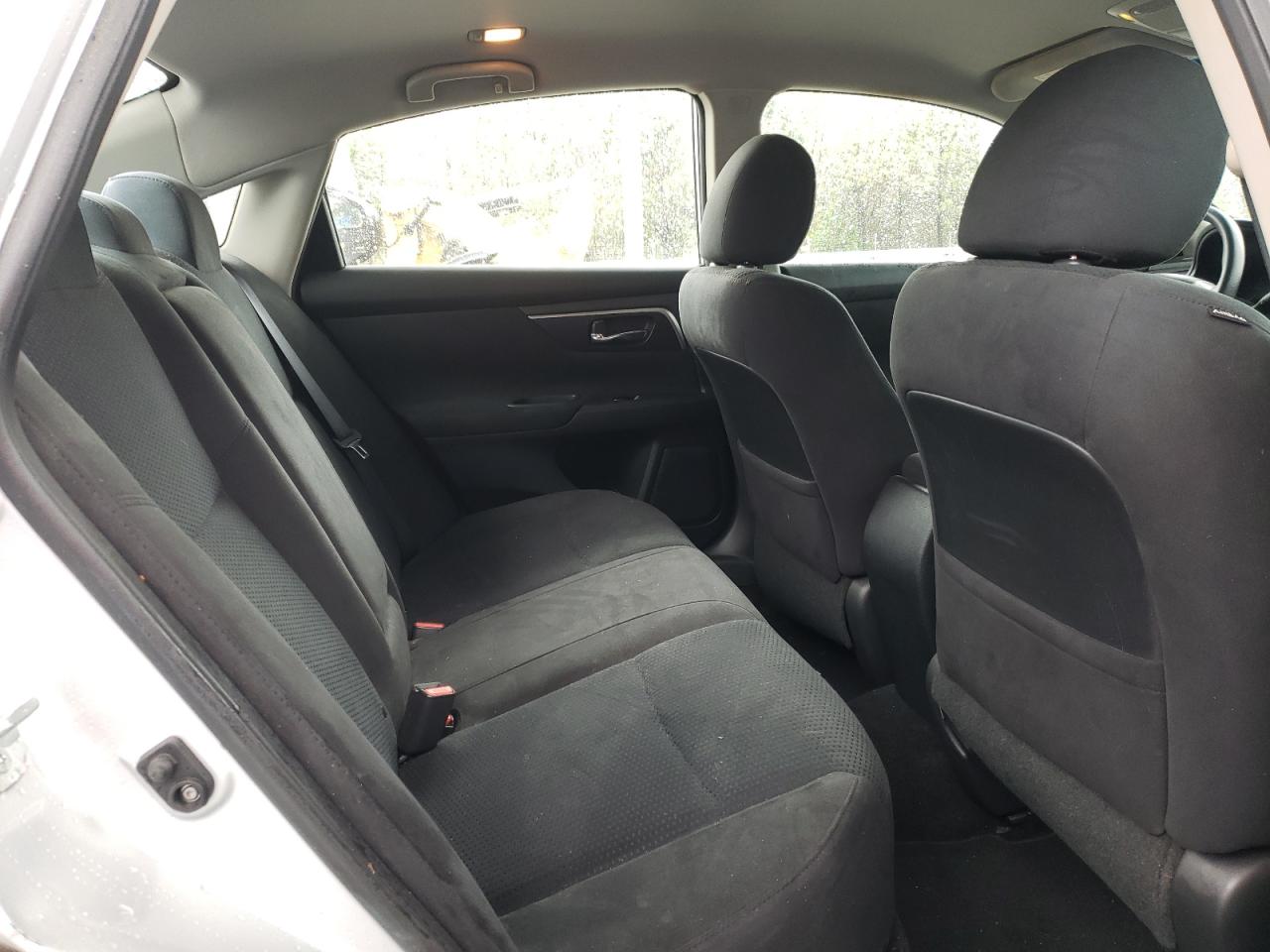 Photo 6 from auction – 2015 NISSAN ALTIMA 2.5 with VIN 1N4AL3AP3FC177020