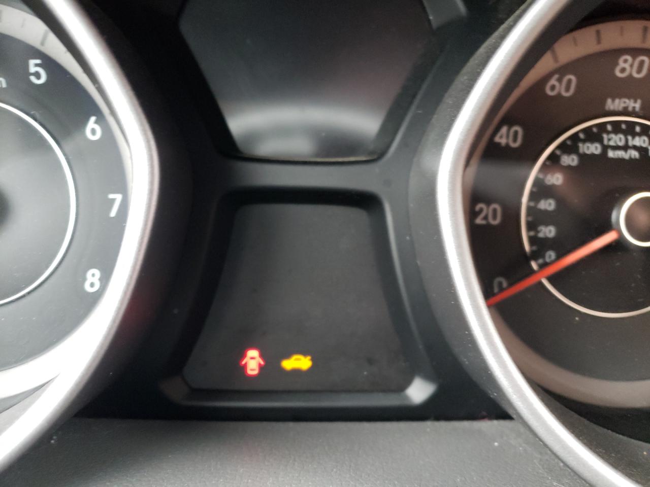 Photo 8 from auction – 2014 HYUNDAI ELANTRA SE with VIN KMHDH4AEXEU146204