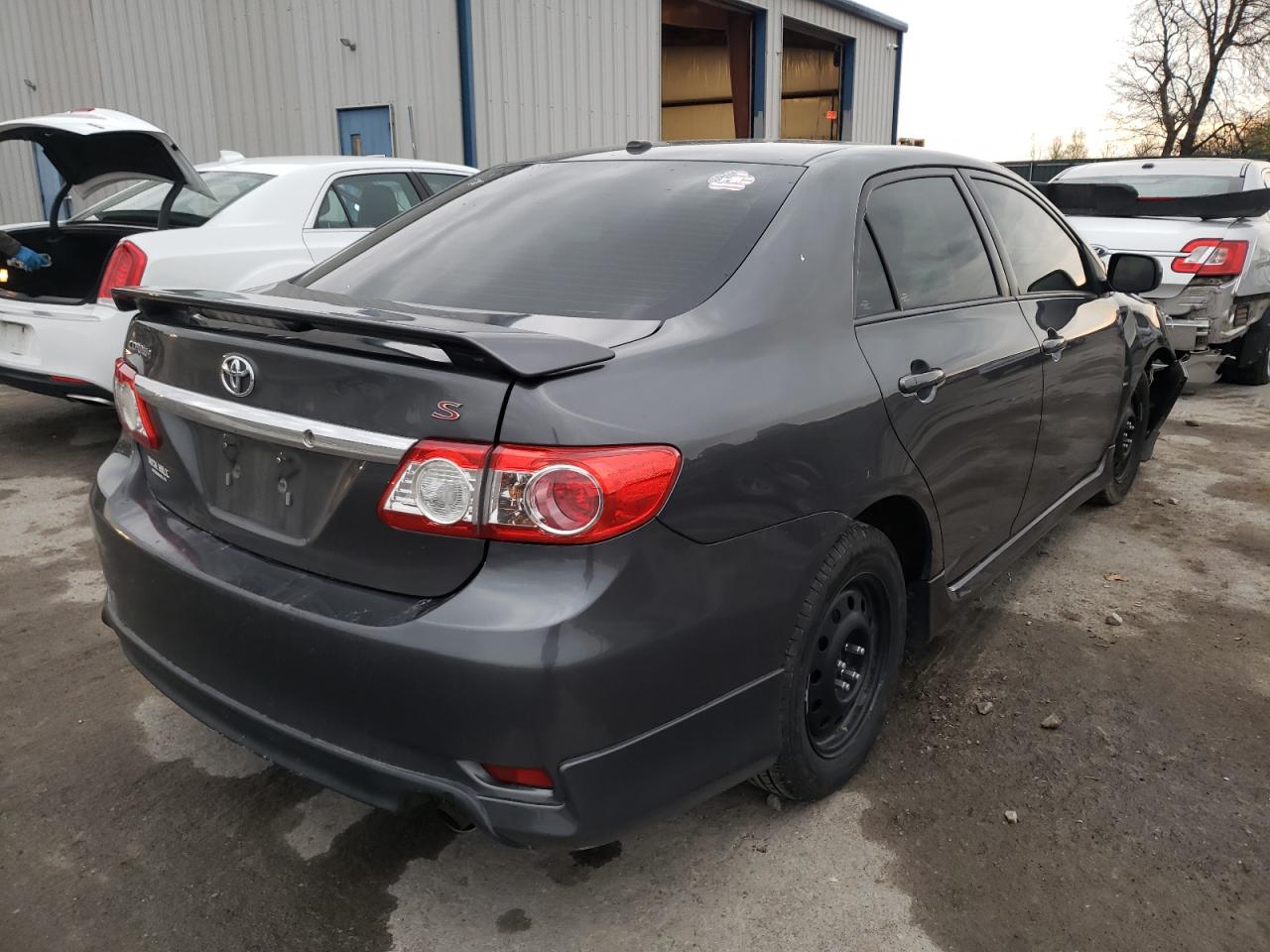 Photo 4 from auction – 2013 TOYOTA COROLA with VIN 2T1BU4EEXDC026836