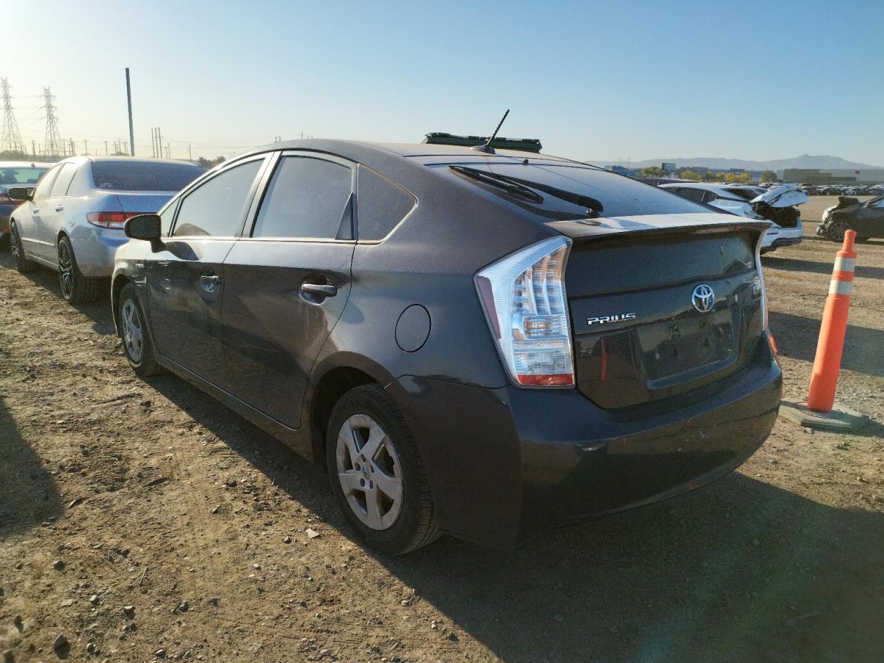 Photo 3 from auction – 2010 TOYOTA PRIUS with VIN JTDKN3DU6A0071164