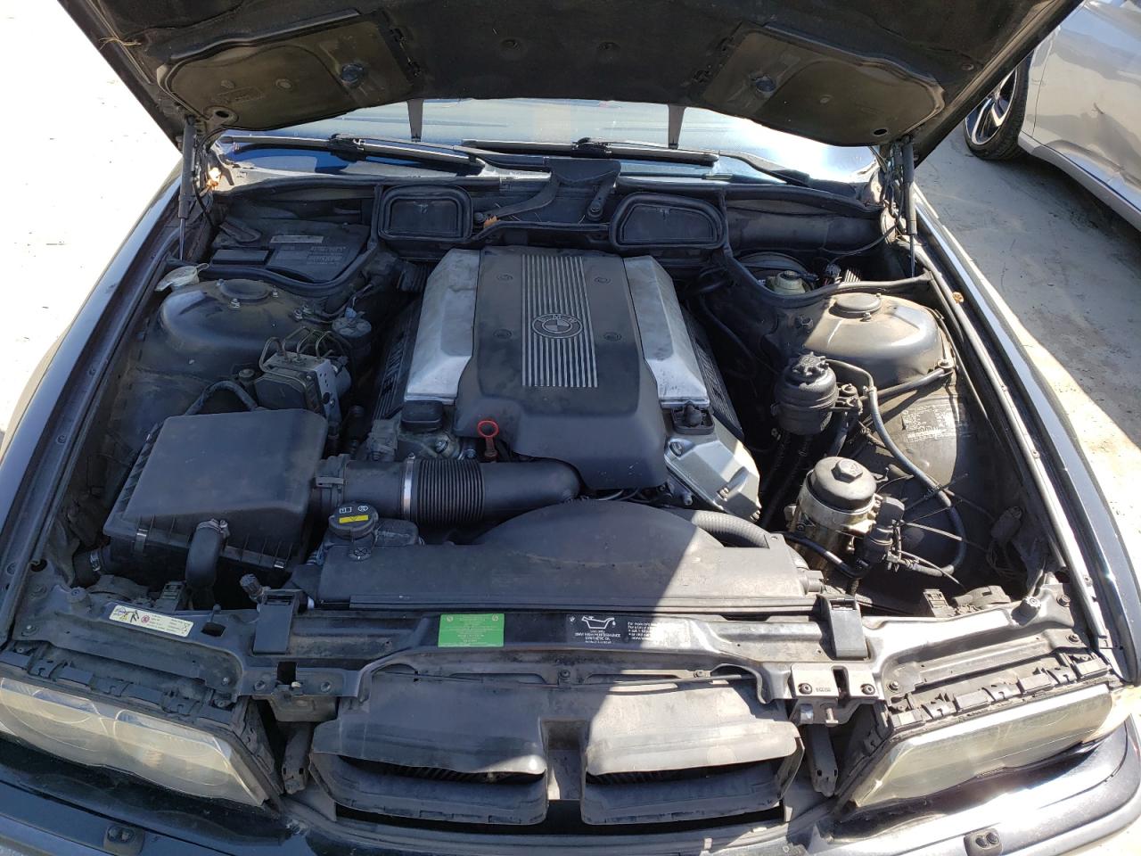 Photo 7 from auction – 2001 BMW 740 I AUTO with VIN WBAGG83411DN85041