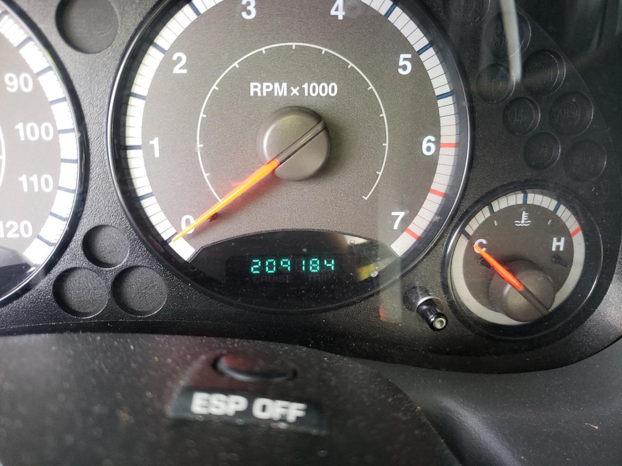 Photo 8 from auction – 2007 JEEP LIBERTY with VIN 1J4GL48K57W665853