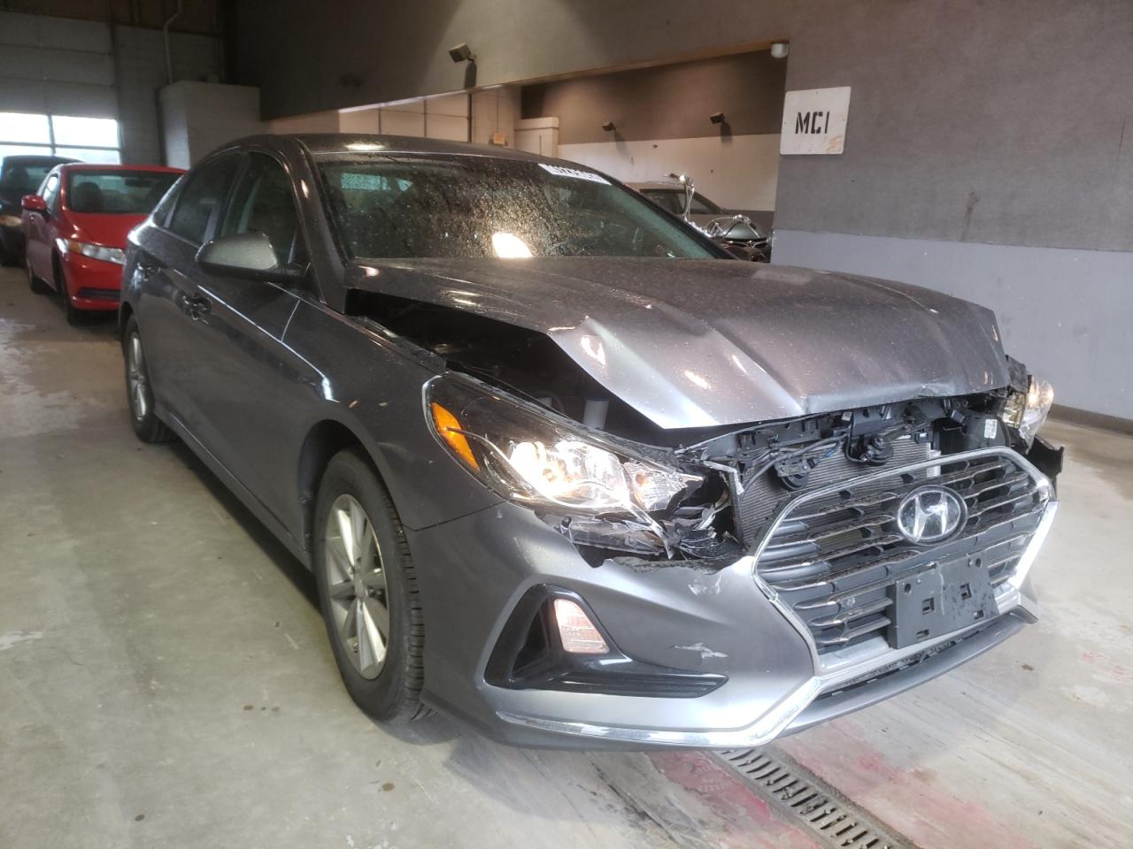 Photo 1 from auction – 2018 HYUNDAI SONATA SE with VIN 5NPE24AF0JH715083