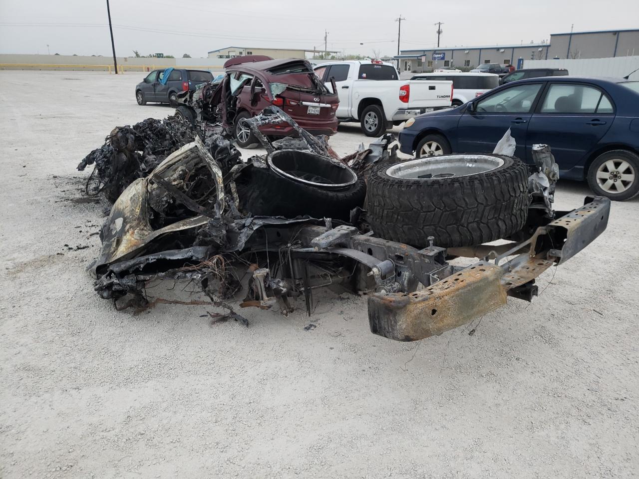 Photo 3 from auction – 2021 FORD F150 SUPER with VIN 1FTFW1E86MFA59277