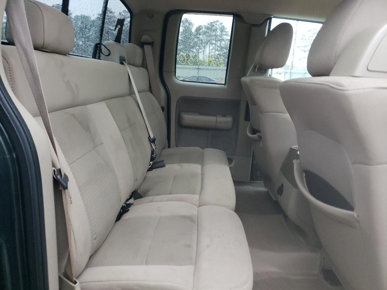 Photo 6 from auction – 2004 FORD F150 with VIN 1FTPX12544NB70590