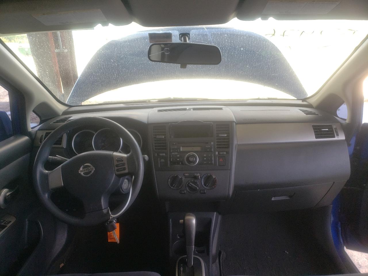 Photo 9 from auction – 2009 NISSAN VERSA S with VIN 3N1BC13E99L477980