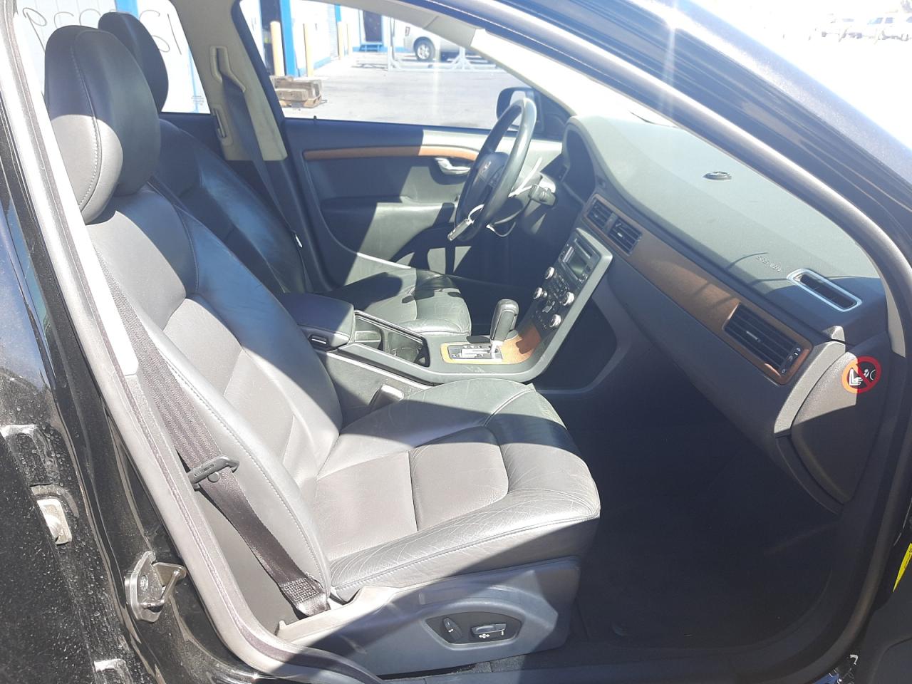 Photo 5 from auction – 2008 VOLVO S80 3.2 with VIN YV1AS982881069429