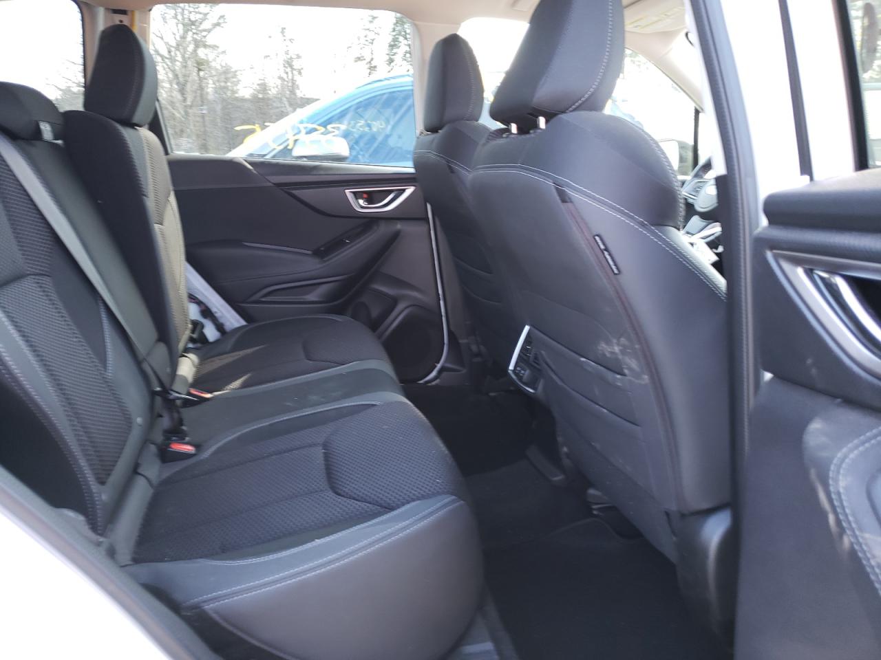 Photo 6 from auction – 2019 SUBARU FORESTER P with VIN JF2SKAGC7KH451909