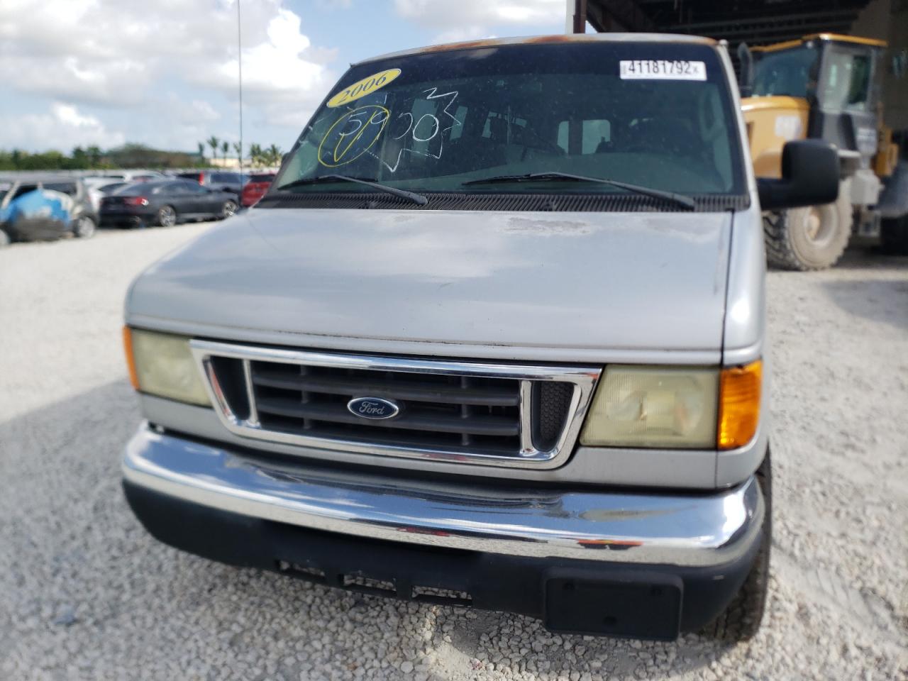 Photo 9 from auction – 2006 FORD ECONOLINE with VIN 1FBNE31L26HA16359