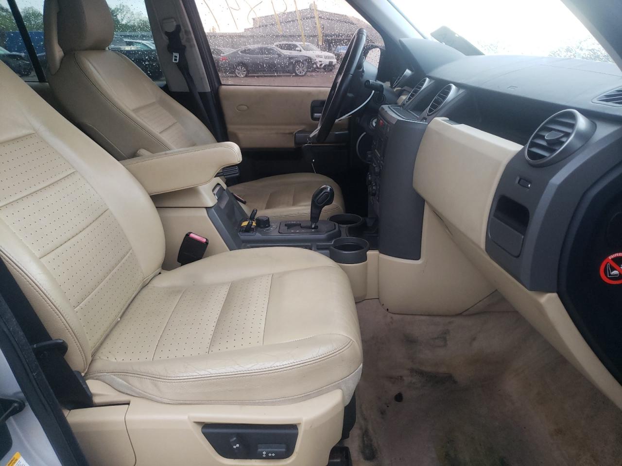 Photo 5 from auction – 2006 LAND ROVER LR3 SE with VIN SALAD24426A345995