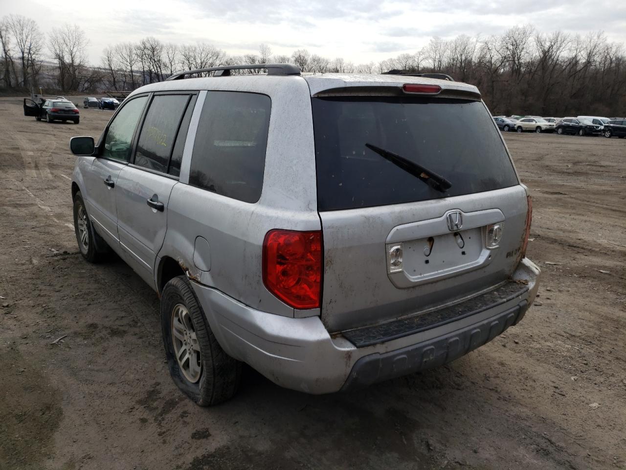 Photo 3 from auction – 2003 HONDA PILOT EXL with VIN 2HKYF18683H525914