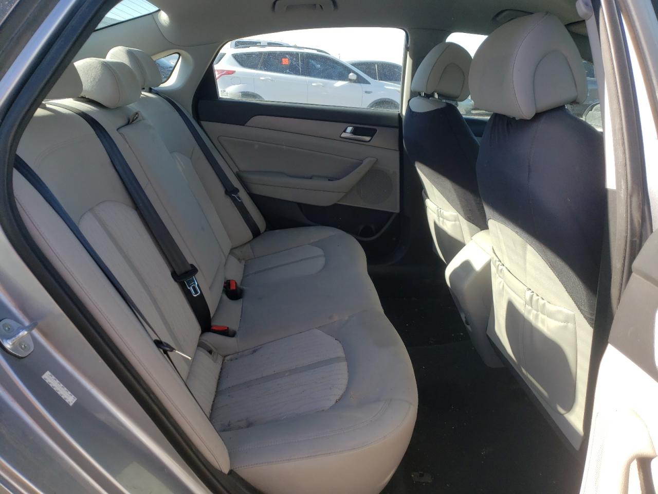 Photo 6 from auction – 2016 HYUNDAI SONATA HYB with VIN KMHE24L14GA009263