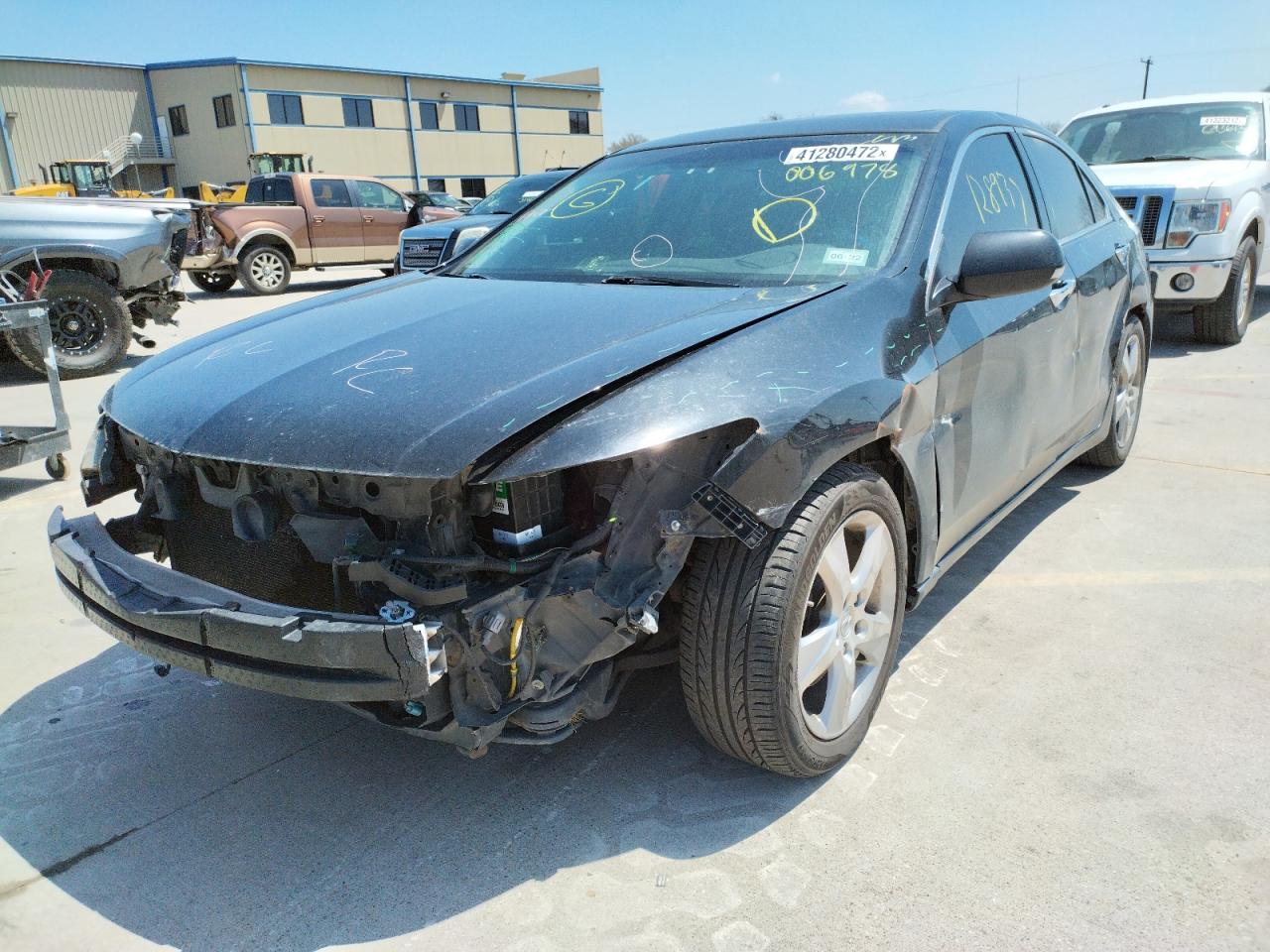 Photo 2 from auction – 2011 ACURA TSX with VIN JH4CU2F61BC006978