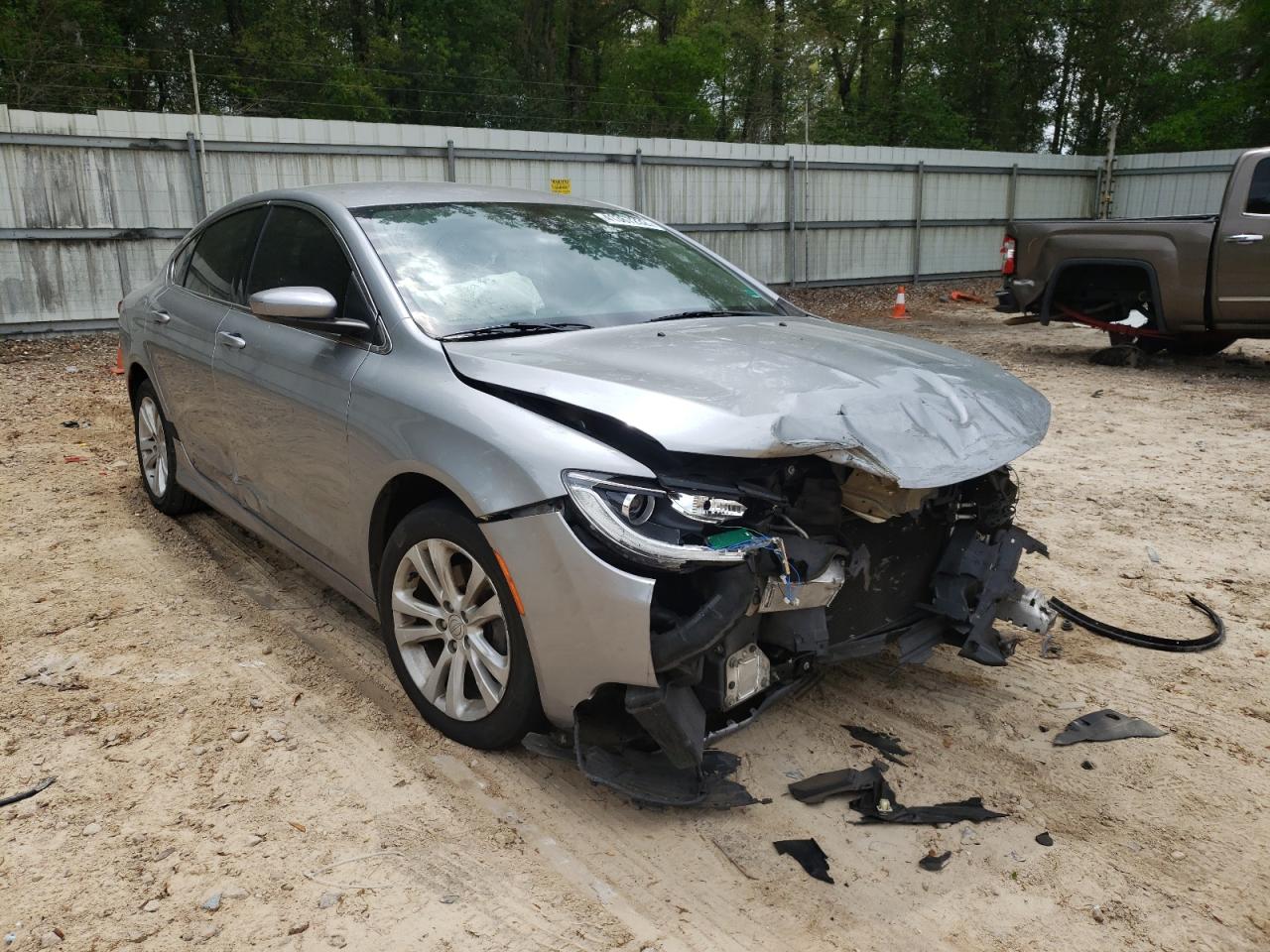 CHRYSLER 200 LIMITE 2015 with VIN 1C3CCCAB9FN653979 - Photo from auction