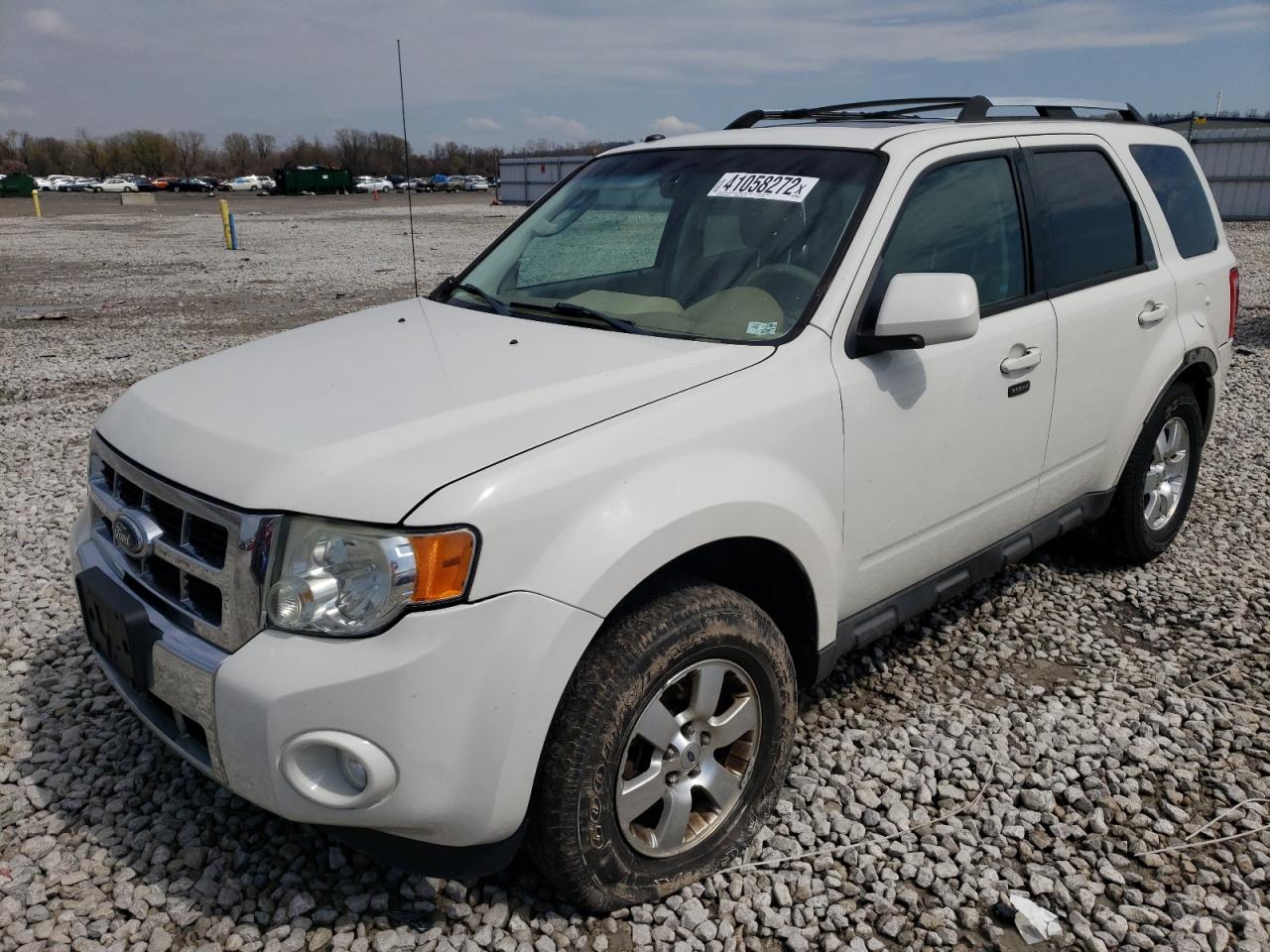 Photo 2 from auction – 2011 FORD ESCAPE LIM with VIN 1FMCU9EG4BKA22940
