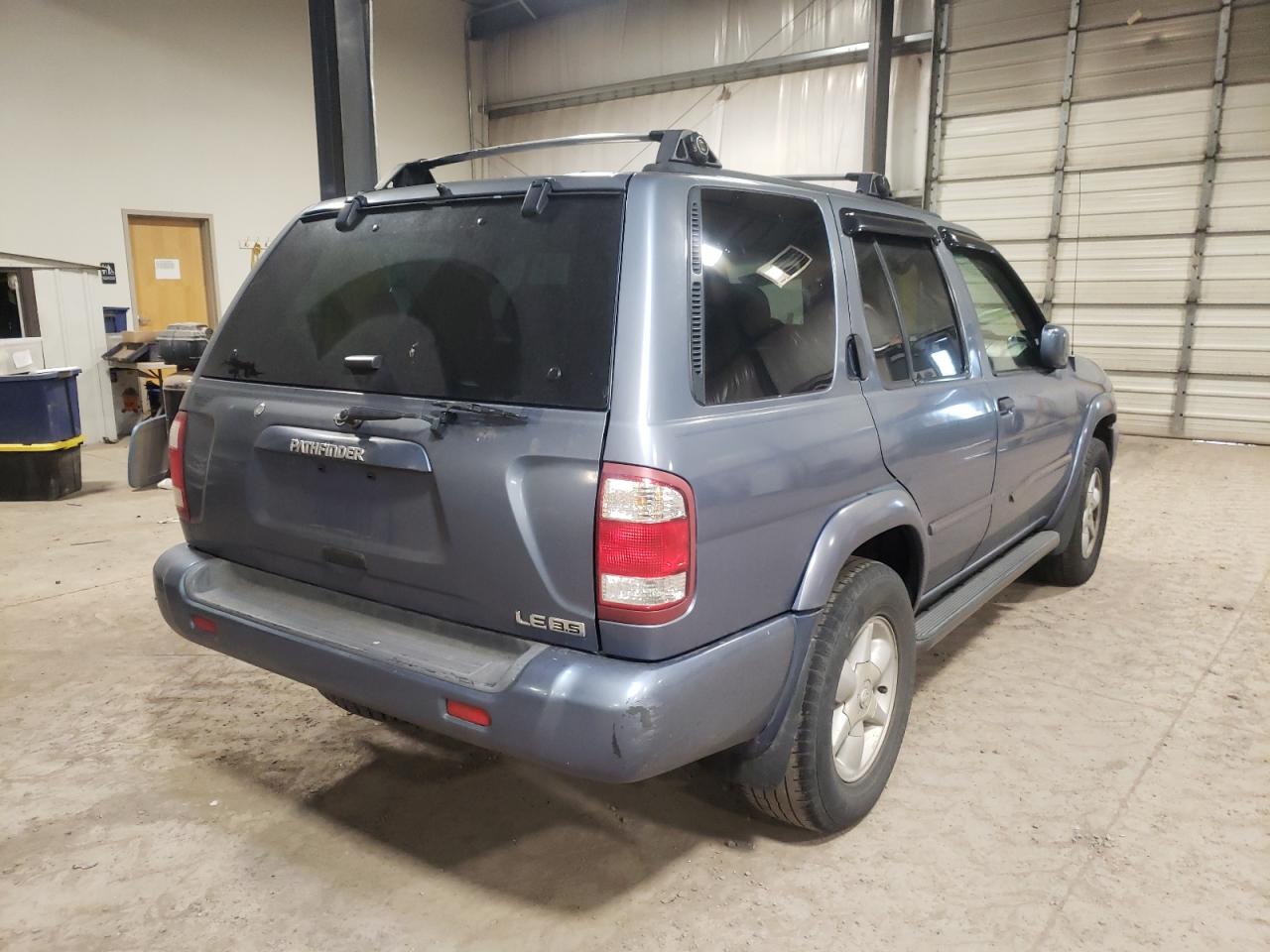 Photo 4 from auction – 2001 NISSAN PATHFINDER with VIN JN8DR09Y51W576718