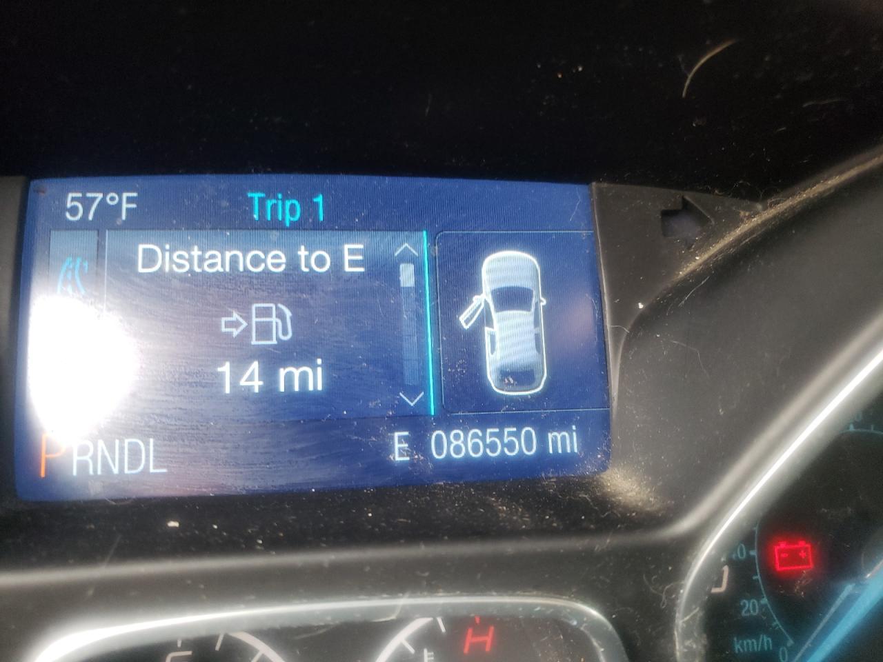 Photo 8 from auction – 2014 FORD FOCUS SE with VIN 1FADP3F27EL370378