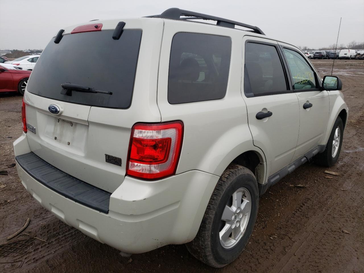 Photo 4 from auction – 2009 FORD ESCAPE with VIN 1FMCU03759KC97676