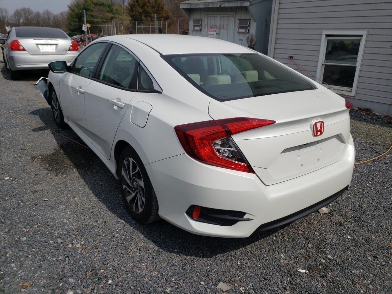 Photo 3 from auction – 2016 HONDA CIVIC EX with VIN 19XFC2F72GE201708