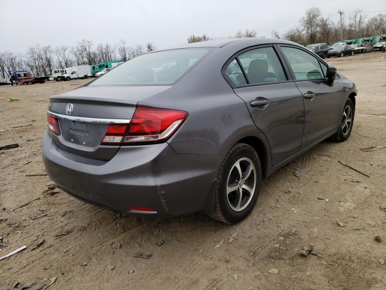 Photo 4 from auction – 2015 HONDA CIVIC SE with VIN 19XFB2F71FE241859
