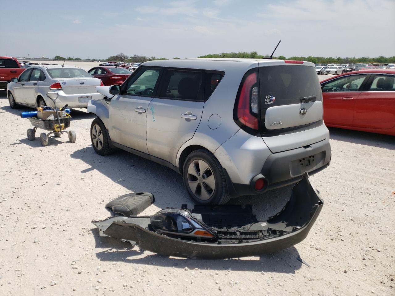 Photo 3 from auction – 2016 KIA SOUL with VIN KNDJN2A26G7851691