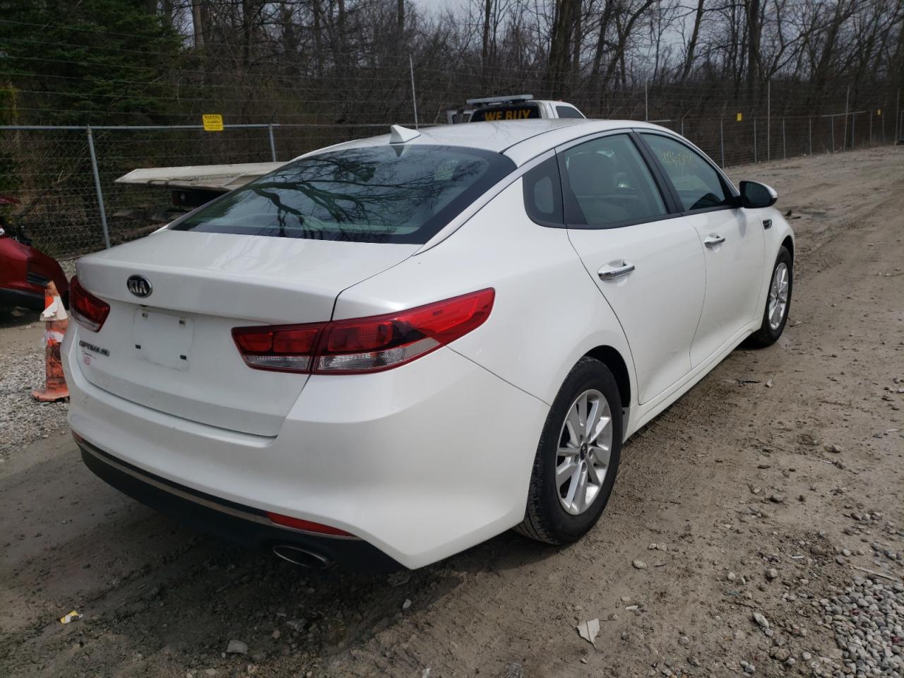 Photo 4 from auction – 2017 KIA OPTIMA LX with VIN KNAGT4L35H5177772