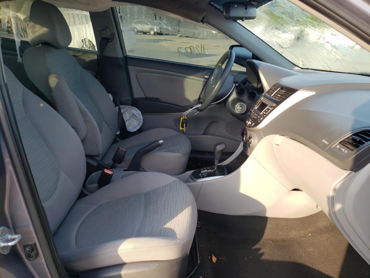 Photo 5 from auction – 2016 HYUNDAI ACCENT SE with VIN KMHCT4AE9GU013771