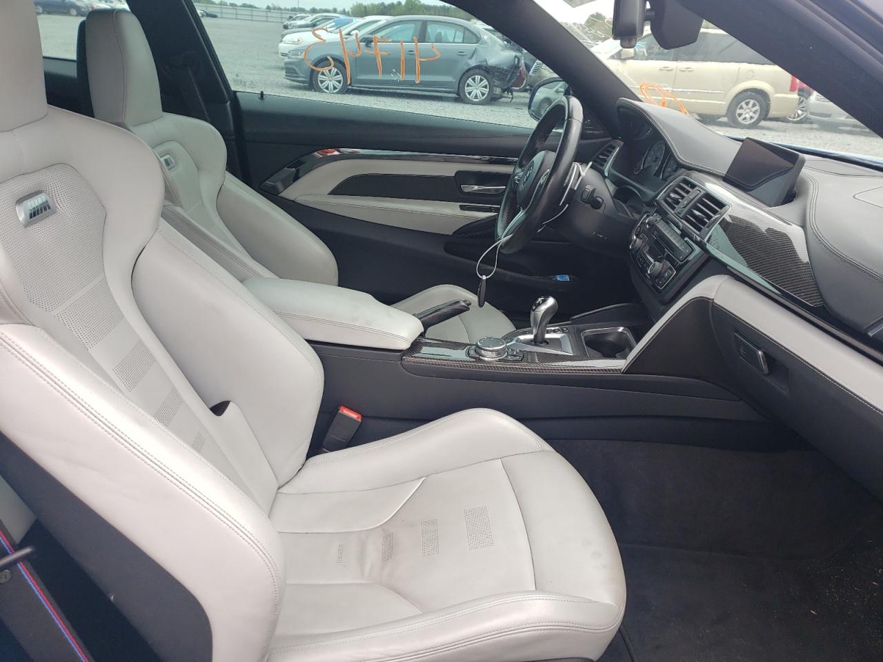 Photo 5 from auction – 2016 BMW M4 with VIN WBS3R9C54GK338846