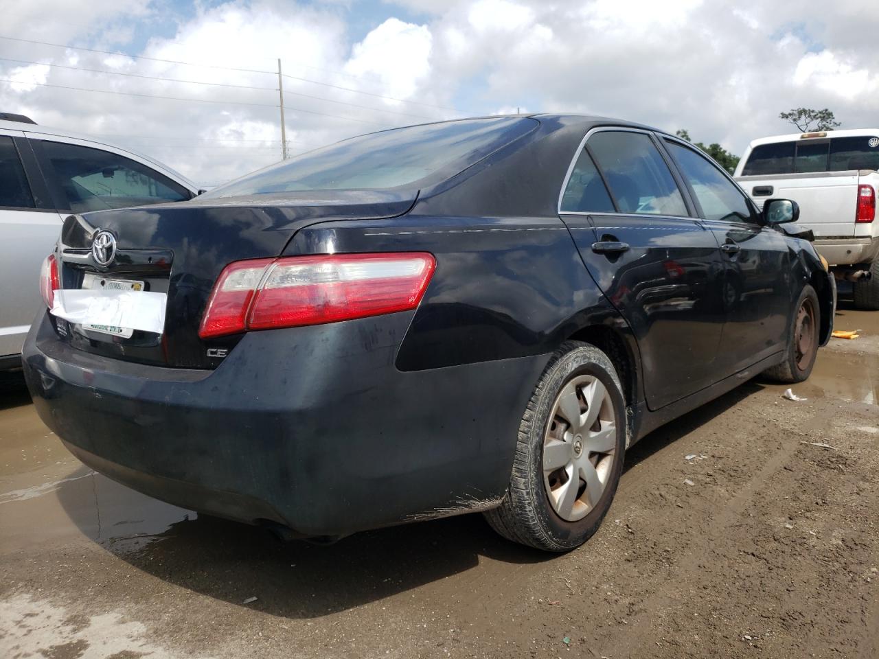 Photo 4 from auction – 2007 TOYOTA CAMRY CE with VIN 4T1BE46K67U095110