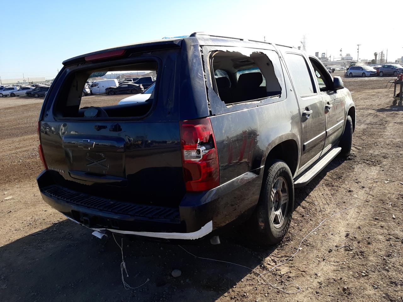 Photo 4 from auction – 2008 CHEVROLET SUBURBAN C with VIN 1GNFC16J78J208283