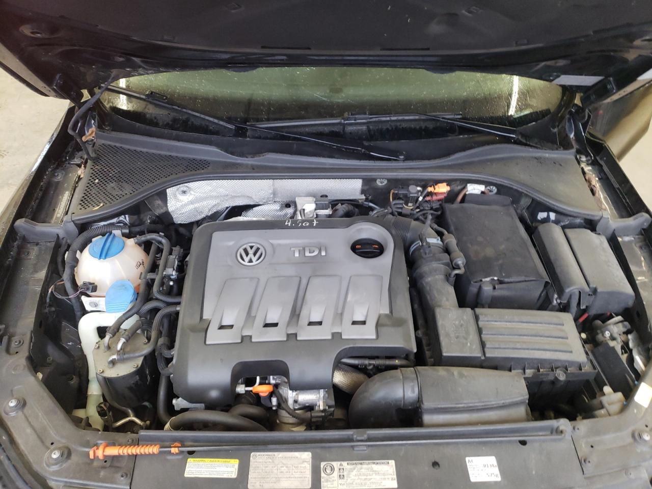 Photo 7 from auction – 2013 VOLKSWAGEN PASSAT SEL with VIN 1VWCN7A36DC014079